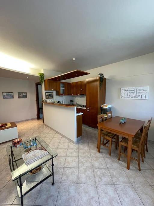 Appartamento Casa Carlino Santo Stefano Belbo Esterno foto